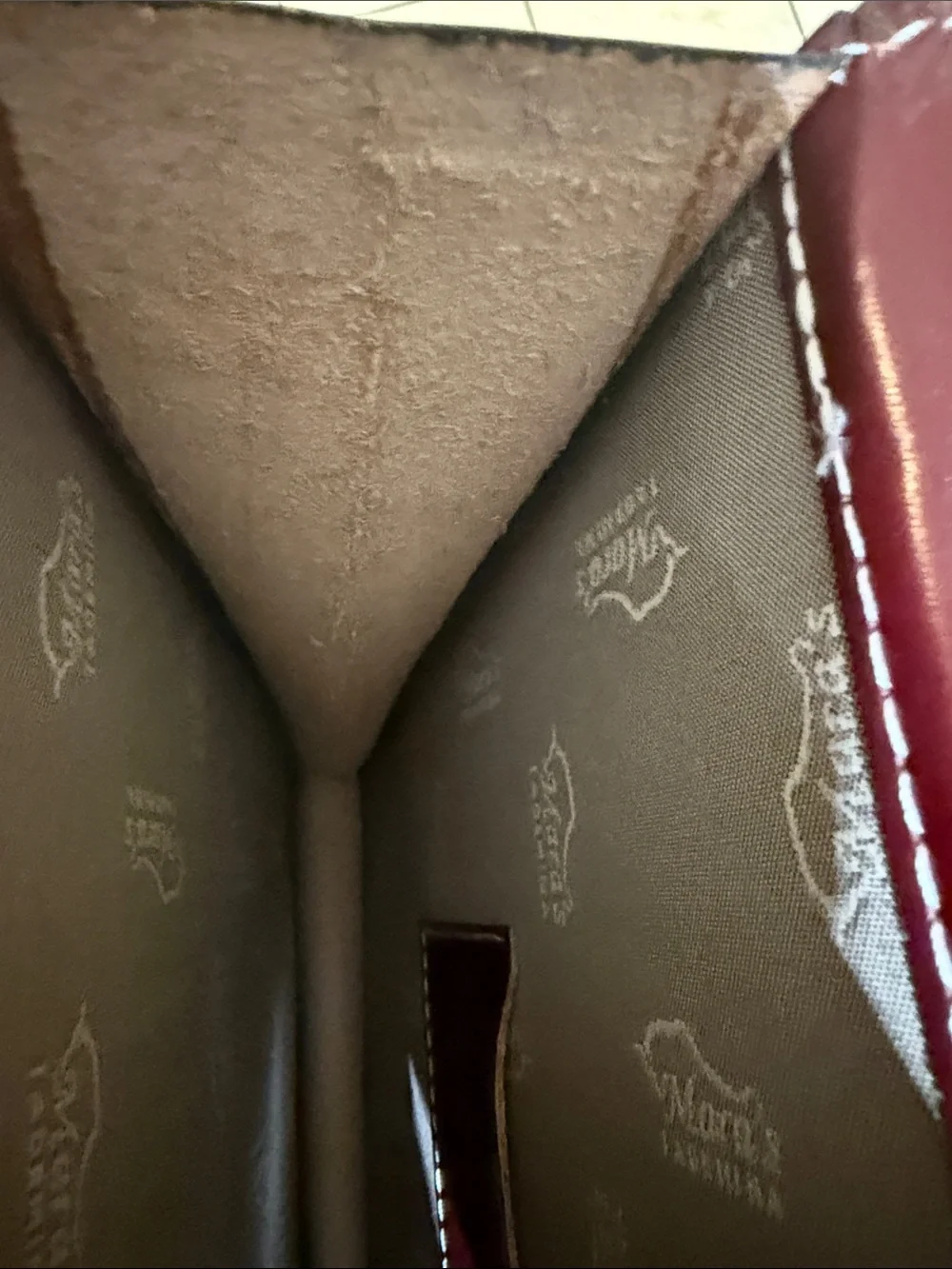 Mara’s Taormina Made in Italy Genuine Leather Briefcase Burgundy Crossbody